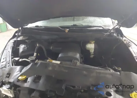 2018 Ram 1500 Express 4X4 6'4 Box z USA, uszkodzony, nr VIN 1C6RR7FG6JS308555